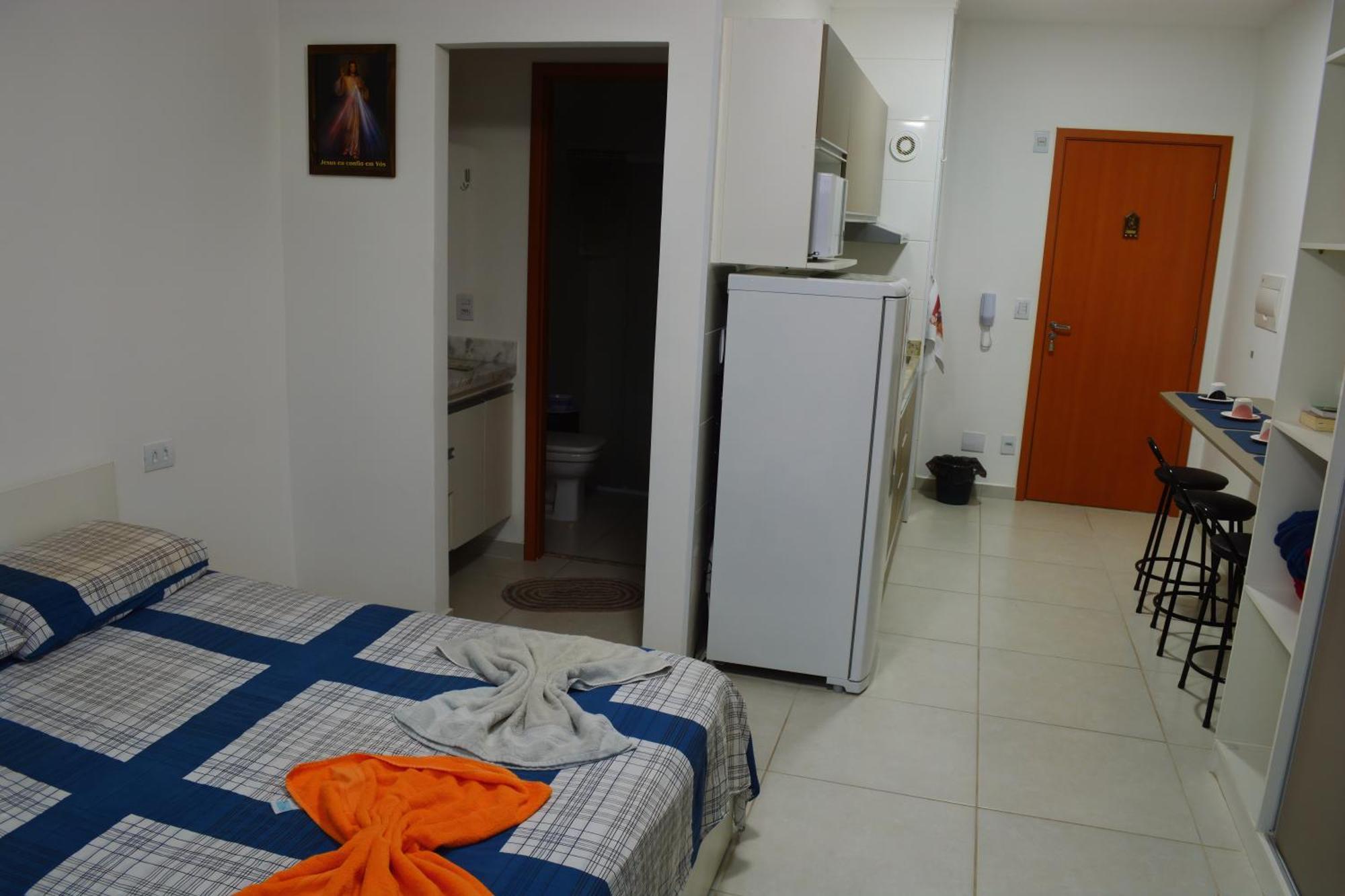 Com Garagem No Da Fe, Pertinho Da Cancao Nova